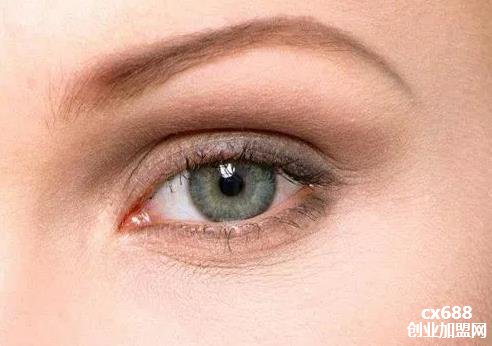 怎样按摩去眼角皱纹？如何预防眼角皱纹？