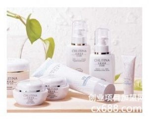 想开个化妆品店？小资生活创富路上与您同行！