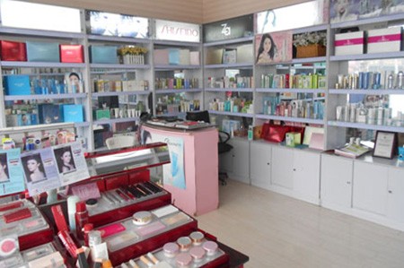 化妆品加盟店如何让生意好起来?