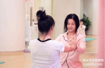 十月妈妈月子中心加盟怎么样？