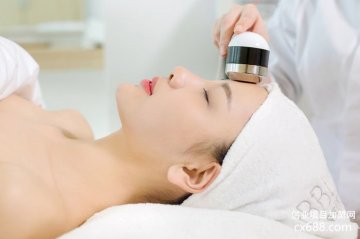 加盟素为绚皮肤管理中心贵不贵
