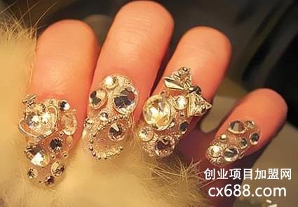赫拉米拉美甲品牌加盟赚钱吗
