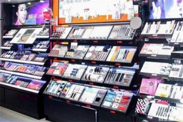 开化妆品店需要什么东西